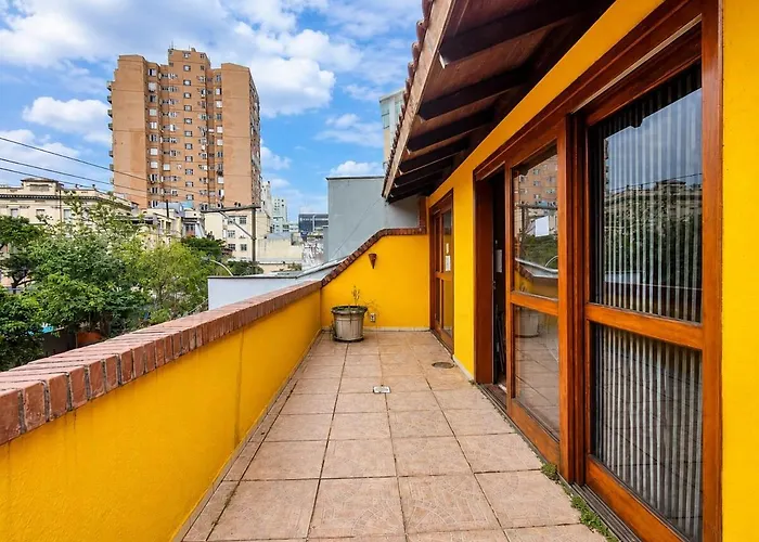 Guest house Casa Amarela Porto Alegre