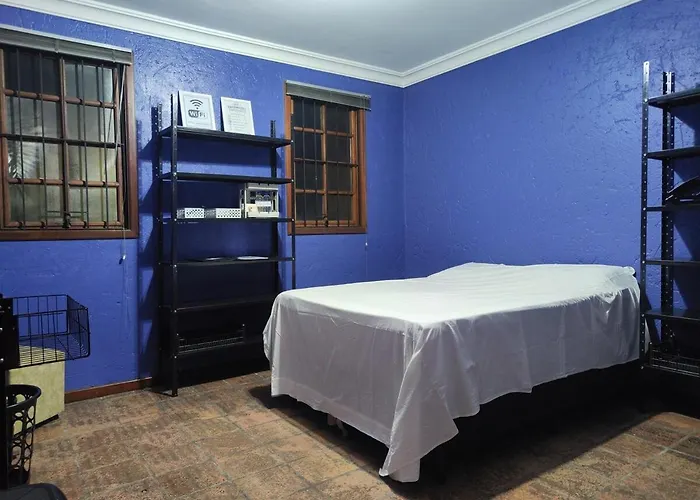 Guest house Casa Amarela *